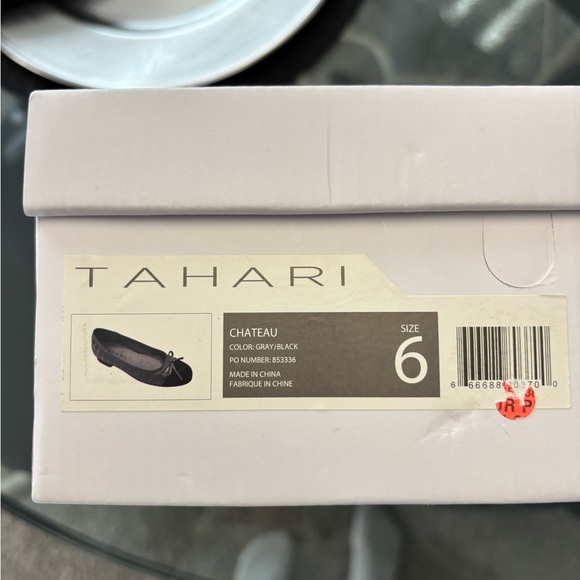 Tahari Gray Checkered Ballet Flats - Picture 4 of 7